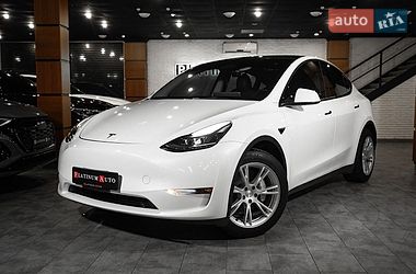 Внедорожник / Кроссовер Tesla Model Y 2023 в Одессе