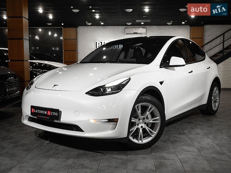 Внедорожник / Кроссовер Tesla Model Y 2023 в Одессе
