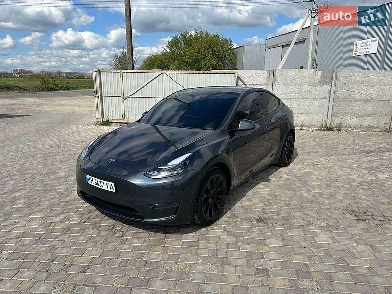 Позашляховик / Кросовер Tesla Model Y 2021 в Одесі фото 5 Позашляховик / Кросовер Tesla Model Y 2021 в Одесі