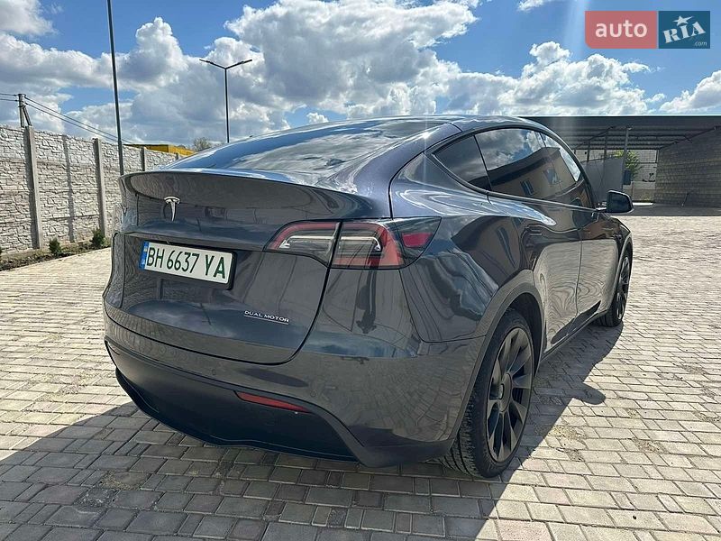 Позашляховик / Кросовер Tesla Model Y 2021 в Одесі фото 9 Позашляховик / Кросовер Tesla Model Y 2021 в Одесі
