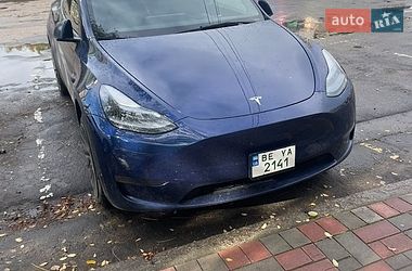 Позашляховик / Кросовер Tesla Model Y 2024 в Вознесенську
