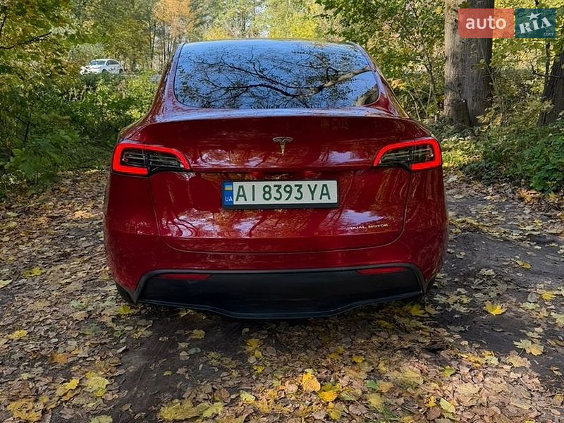 Внедорожник / Кроссовер Tesla Model Y 2022 в Киеве