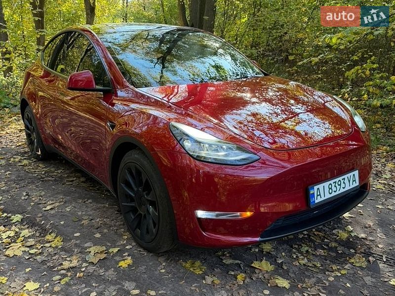 Внедорожник / Кроссовер Tesla Model Y 2022 в Киеве