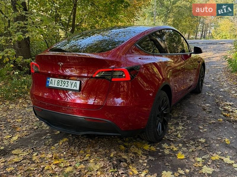 Внедорожник / Кроссовер Tesla Model Y 2022 в Киеве