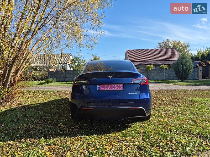 Позашляховик / Кросовер Tesla Model Y 2022 в Баришівка