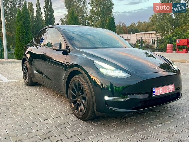 Внедорожник / Кроссовер Tesla Model Y 2023 в Кременчуге