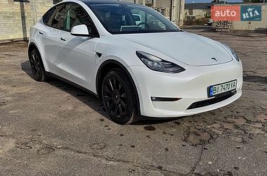 Внедорожник / Кроссовер Tesla Model Y 2022 в Кременчуге