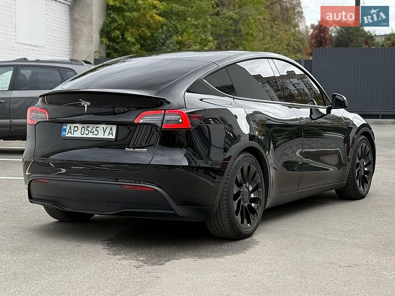 Внедорожник / Кроссовер Tesla Model Y 2022 в Днепре