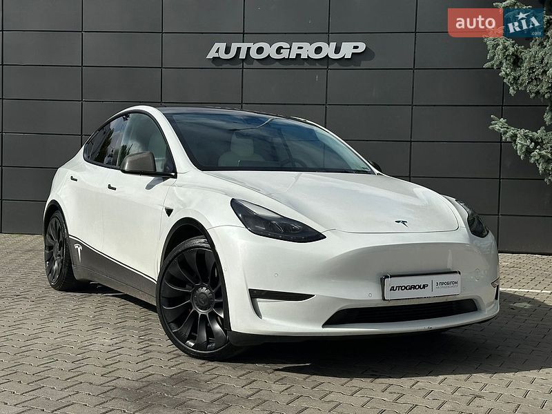 Внедорожник / Кроссовер Tesla Model Y 2020 в Одессе