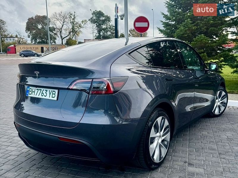 Внедорожник / Кроссовер Tesla Model Y 2023 в Одессе