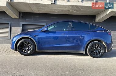Позашляховик / Кросовер Tesla Model Y 2021 в Києві фото 2 Позашляховик / Кросовер Tesla Model Y 2021 в Києві
