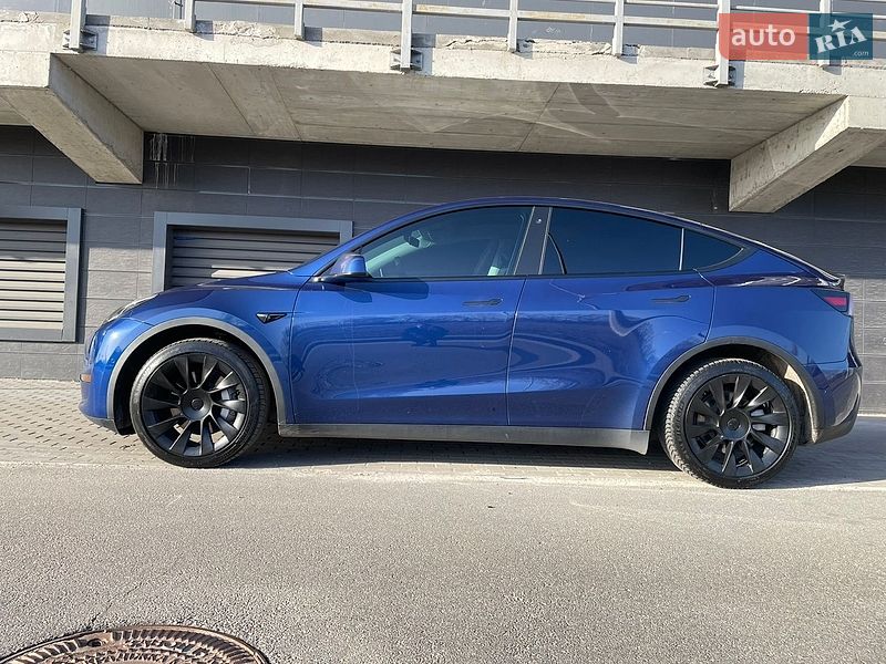 Позашляховик / Кросовер Tesla Model Y 2021 в Києві фото 2 Позашляховик / Кросовер Tesla Model Y 2021 в Києві
