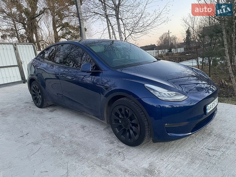 Позашляховик / Кросовер Tesla Model Y 2021 в Києві фото 4 Позашляховик / Кросовер Tesla Model Y 2021 в Києві