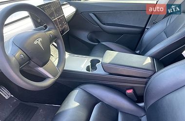Позашляховик / Кросовер Tesla Model Y 2021 в Києві фото 9 Позашляховик / Кросовер Tesla Model Y 2021 в Києві