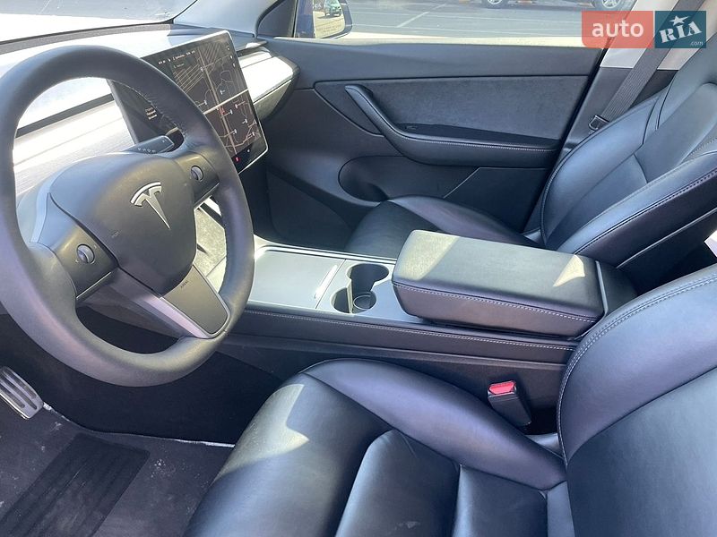 Позашляховик / Кросовер Tesla Model Y 2021 в Києві фото 9 Позашляховик / Кросовер Tesla Model Y 2021 в Києві