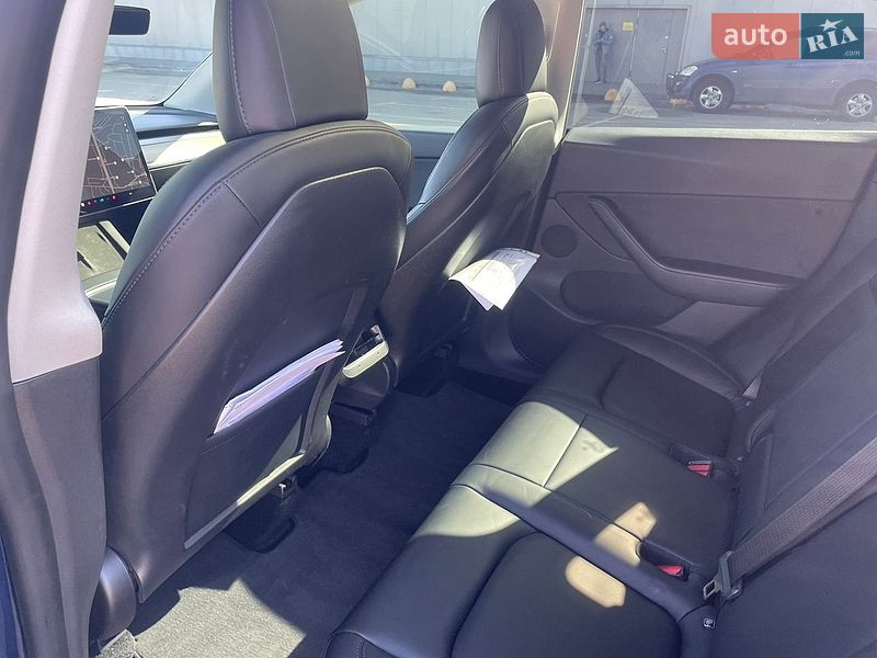 Позашляховик / Кросовер Tesla Model Y 2021 в Києві фото 11 Позашляховик / Кросовер Tesla Model Y 2021 в Києві