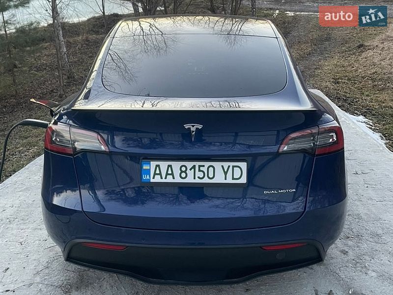 Позашляховик / Кросовер Tesla Model Y 2021 в Києві фото 6 Позашляховик / Кросовер Tesla Model Y 2021 в Києві
