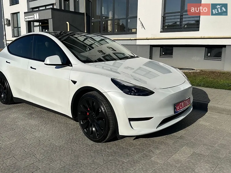 Tesla Model Y