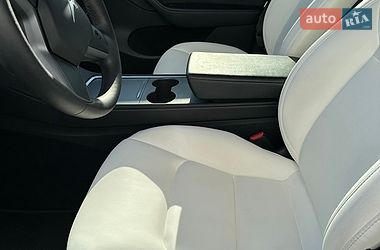 Позашляховик / Кросовер Tesla Model Y 2023 в Львові