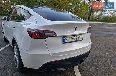Внедорожник / Кроссовер Tesla Model Y 2021 в Одессе