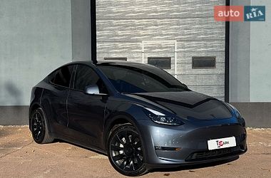 Позашляховик / Кросовер Tesla Model Y 2023 в Києві