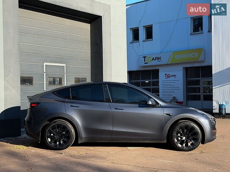 Внедорожник / Кроссовер Tesla Model Y 2023 в Киеве фото 11 Внедорожник / Кроссовер Tesla Model Y 2023 в Киеве