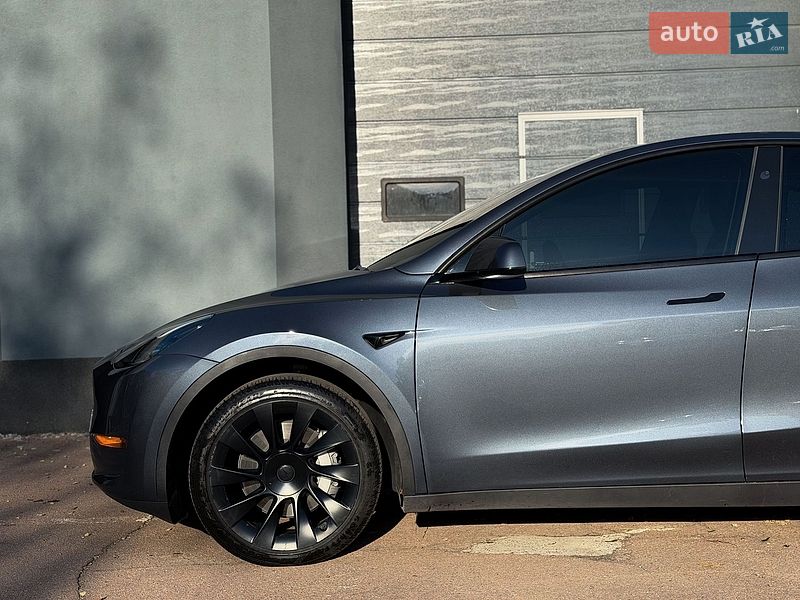 Внедорожник / Кроссовер Tesla Model Y 2023 в Киеве фото 5 Внедорожник / Кроссовер Tesla Model Y 2023 в Киеве