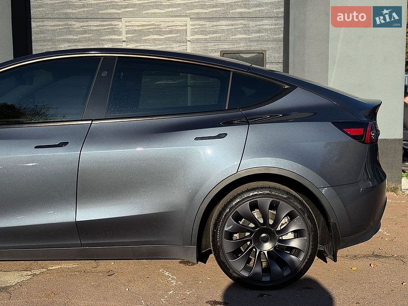 Внедорожник / Кроссовер Tesla Model Y 2023 в Киеве фото 7 Внедорожник / Кроссовер Tesla Model Y 2023 в Киеве