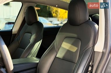 Позашляховик / Кросовер Tesla Model Y 2023 в Києві