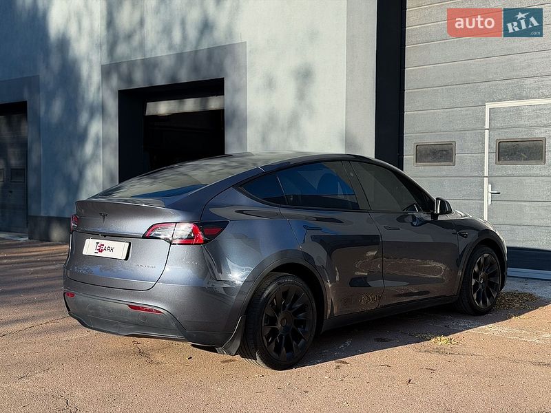 Внедорожник / Кроссовер Tesla Model Y 2023 в Киеве фото 10 Внедорожник / Кроссовер Tesla Model Y 2023 в Киеве