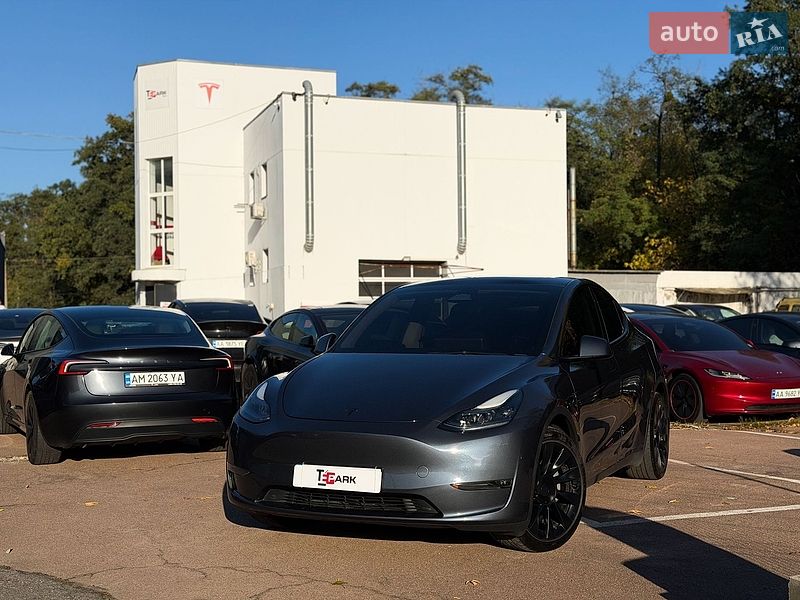 Внедорожник / Кроссовер Tesla Model Y 2023 в Киеве фото 2 Внедорожник / Кроссовер Tesla Model Y 2023 в Киеве