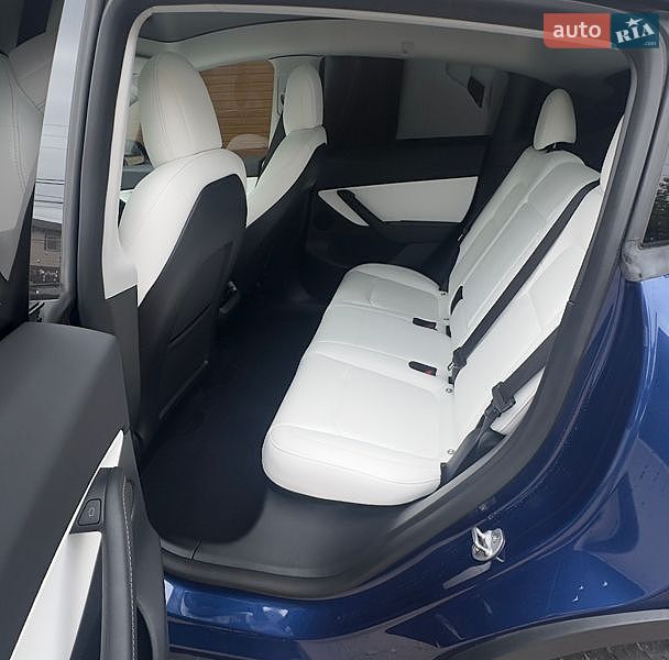Позашляховик / Кросовер Tesla Model Y 2022 в Одесі