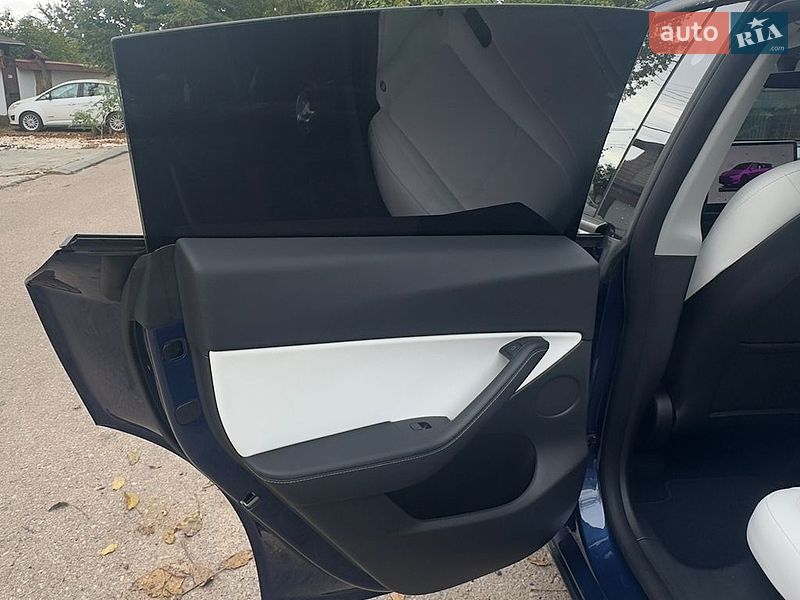 Позашляховик / Кросовер Tesla Model Y 2022 в Одесі