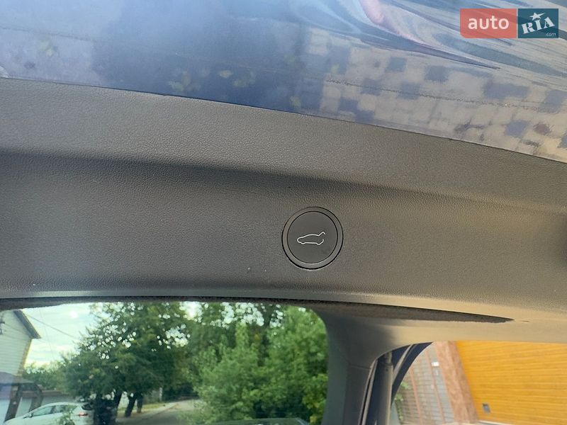 Позашляховик / Кросовер Tesla Model Y 2022 в Одесі