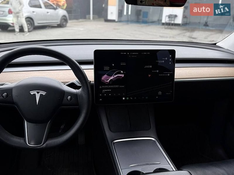 Внедорожник / Кроссовер Tesla Model Y 2021 в Днепре