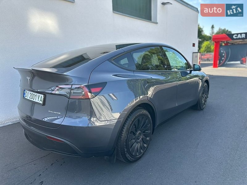 Внедорожник / Кроссовер Tesla Model Y 2023 в Ужгороде