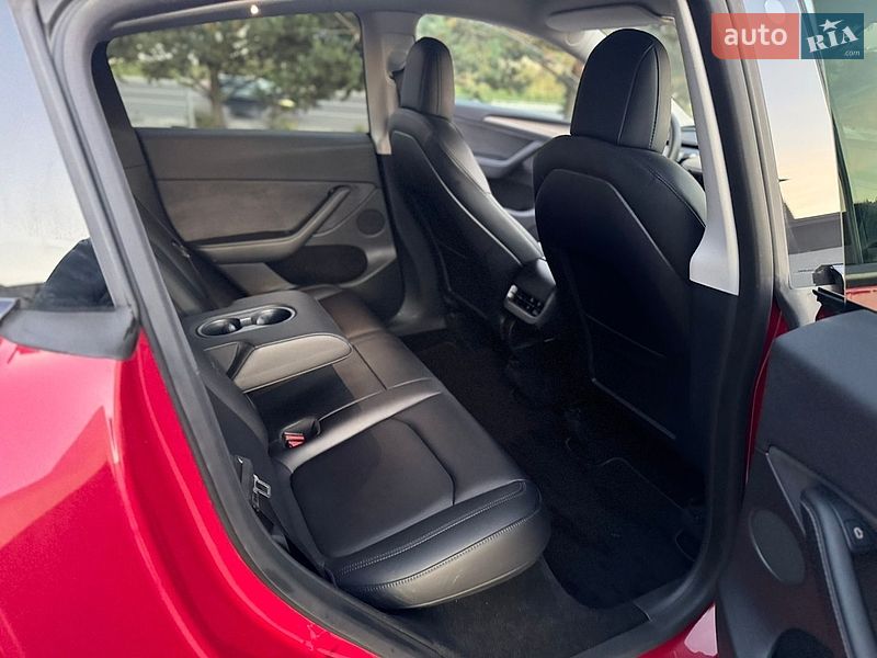 Внедорожник / Кроссовер Tesla Model Y 2022 в Львове фото 11 Внедорожник / Кроссовер Tesla Model Y 2022 в Львове