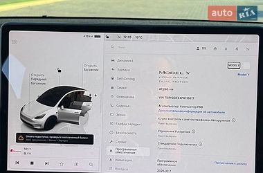 Внедорожник / Кроссовер Tesla Model Y 2023 в Вышгороде