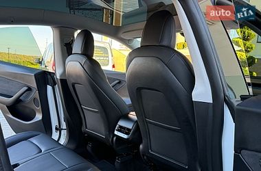 Внедорожник / Кроссовер Tesla Model Y 2021 в Дрогобыче
