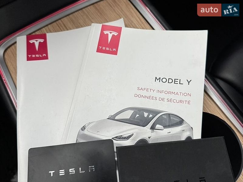 Позашляховик / Кросовер Tesla Model Y 2022 в Броварах