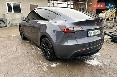 Внедорожник / Кроссовер Tesla Model Y 2022 в Костополе фото 3 Внедорожник / Кроссовер Tesla Model Y 2022 в Костополе