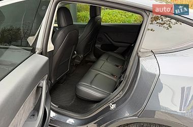 Позашляховик / Кросовер Tesla Model Y 2022 в Києві