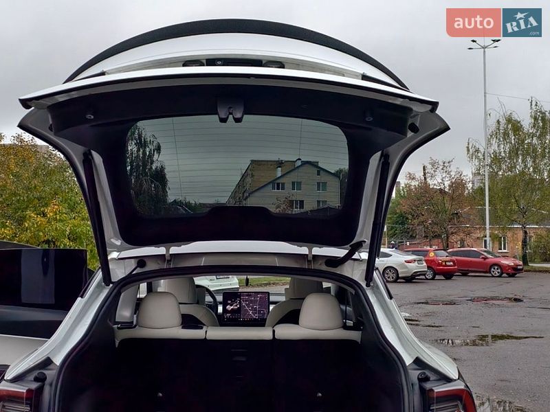 Позашляховик / Кросовер Tesla Model Y 2021 в Вінниці