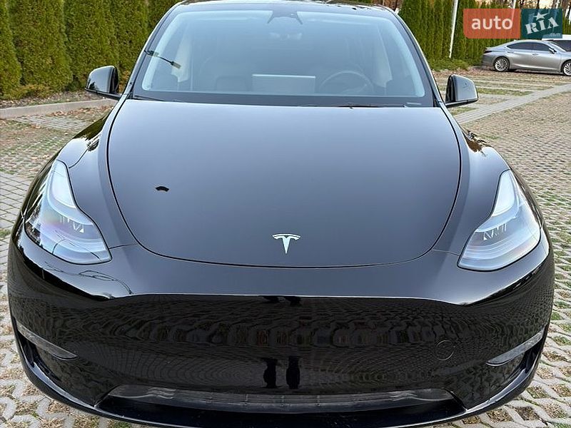 Внедорожник / Кроссовер Tesla Model Y 2023 в Харькове