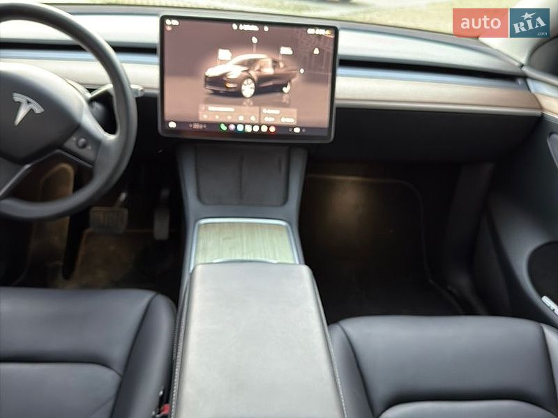Внедорожник / Кроссовер Tesla Model Y 2023 в Харькове