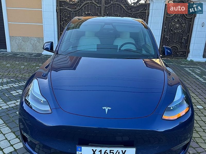 Позашляховик / Кросовер Tesla Model Y 2022 в Харкові