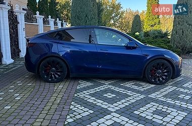 Позашляховик / Кросовер Tesla Model Y 2022 в Харкові