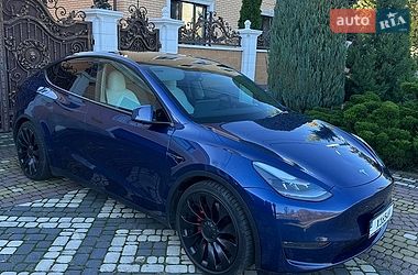 Позашляховик / Кросовер Tesla Model Y 2022 в Харкові