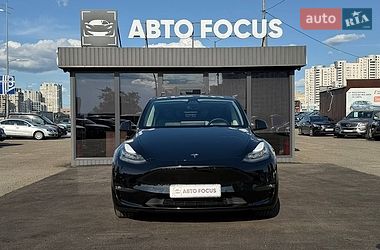 Внедорожник / Кроссовер Tesla Model Y 2021 в Киеве