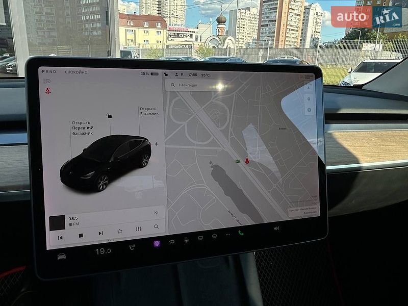Внедорожник / Кроссовер Tesla Model Y 2021 в Киеве